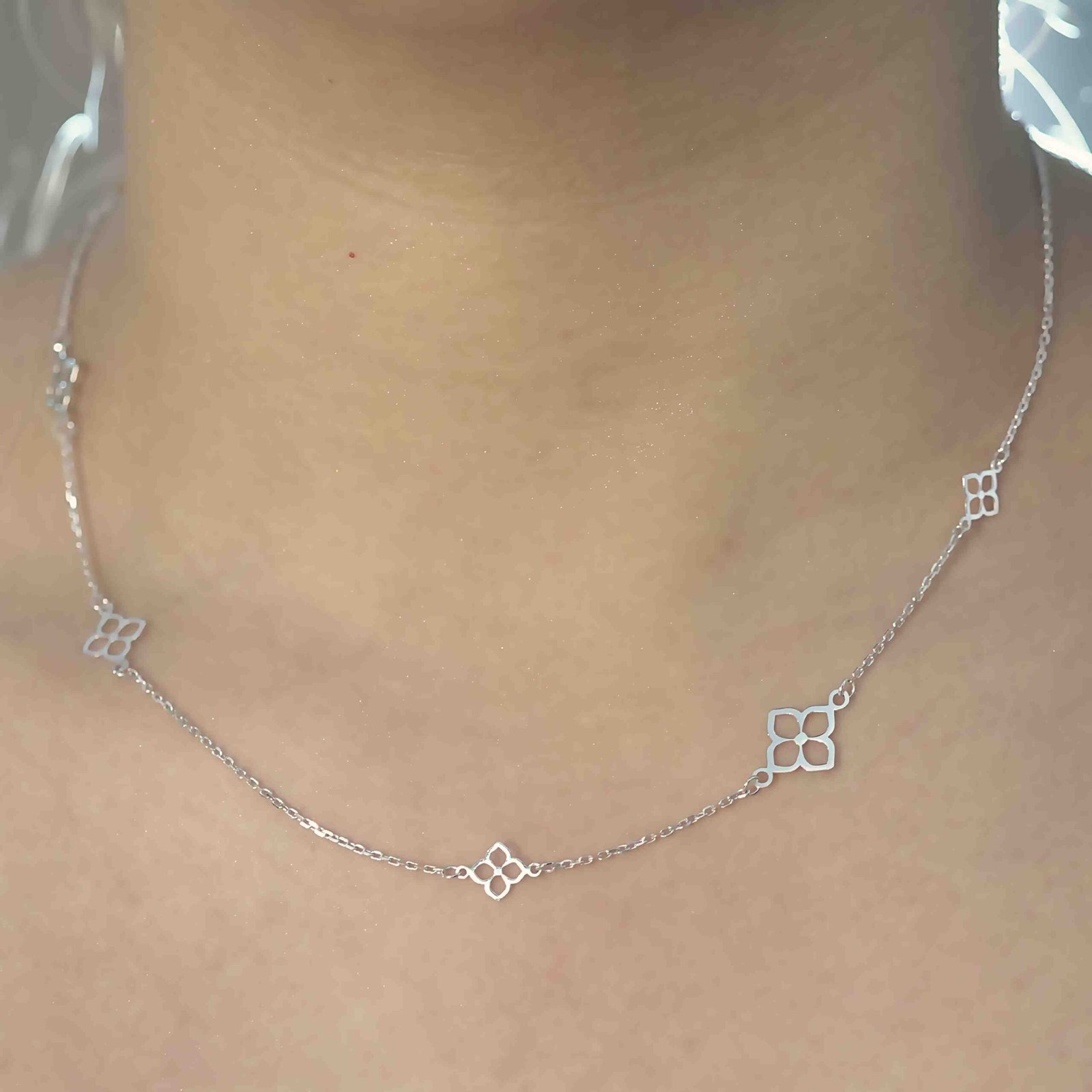 Silver Clover Motif Chain for Women