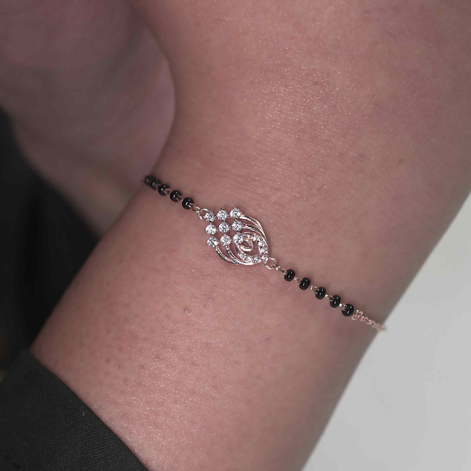 Silver Modern AD Bracelet - Image 2