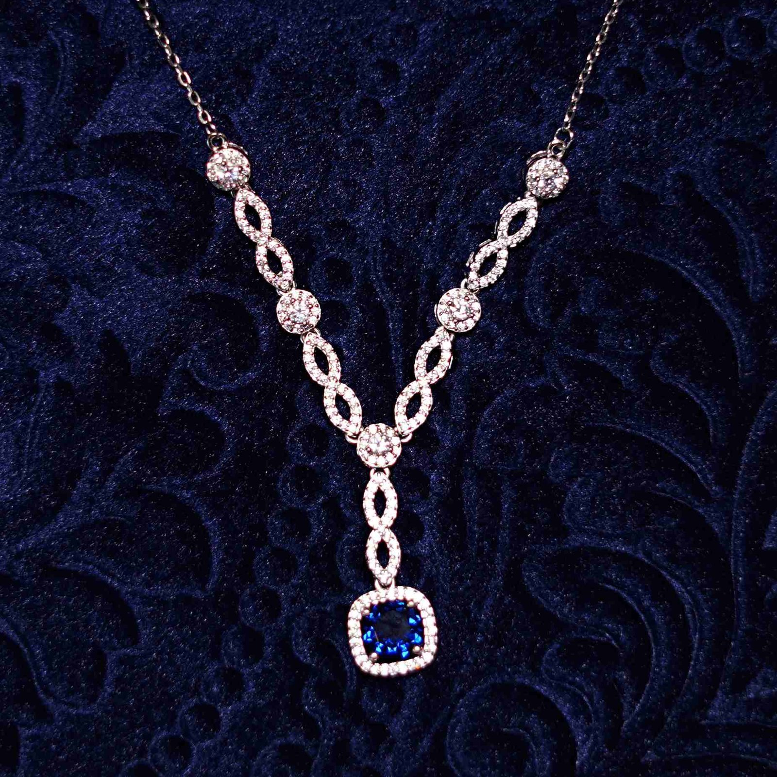 Italian Light Weight Chain with Blue Stone Set - Image 3