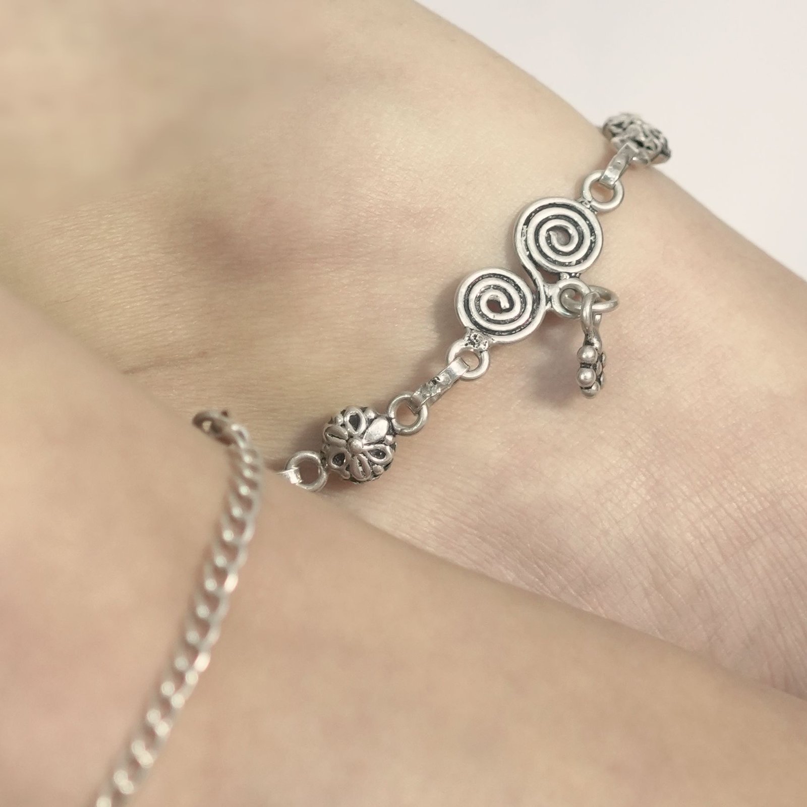 Silver Spiral Flower Link white chain Anklet - Image 2