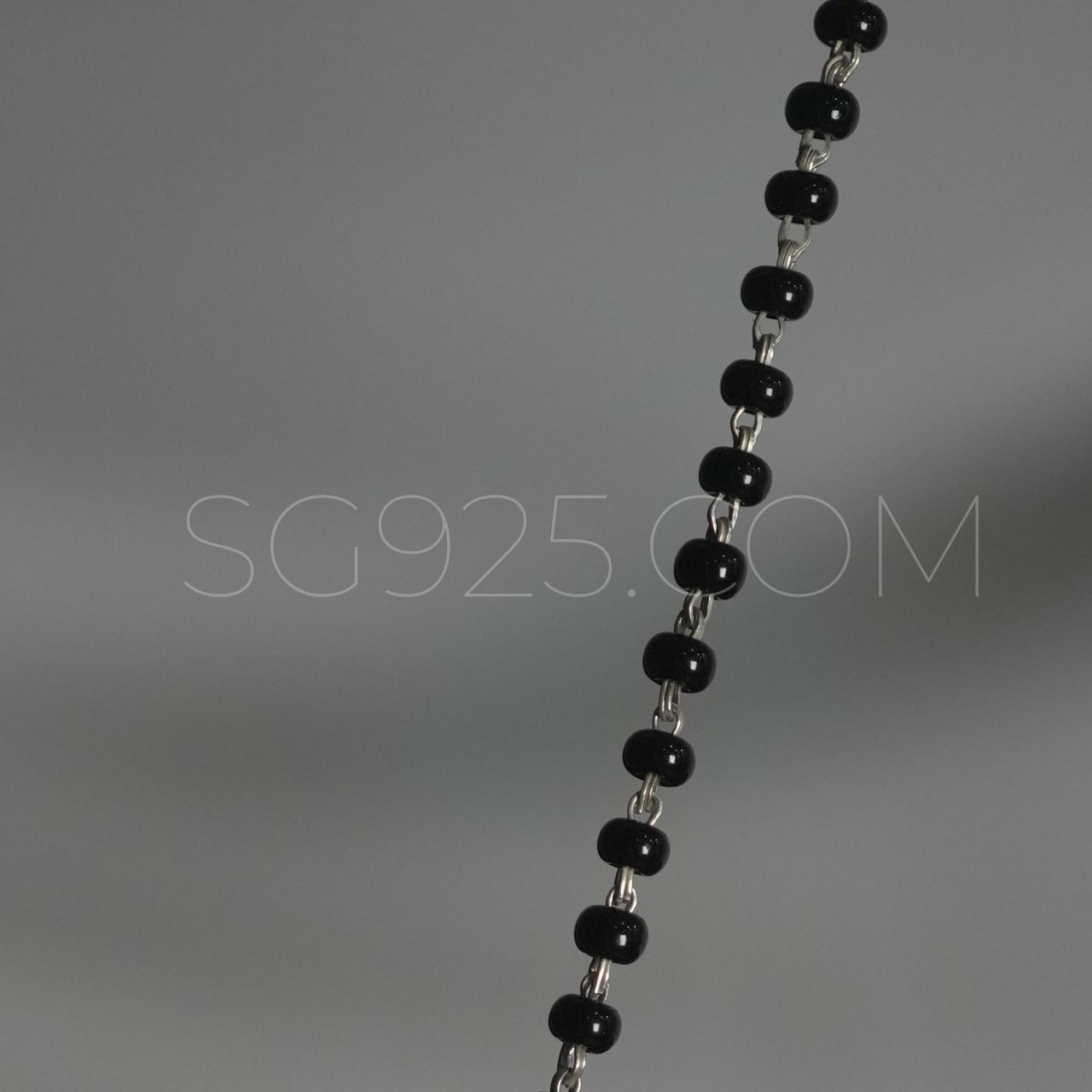 Traditional Cut Stone AD Mangalsutra - Image 3